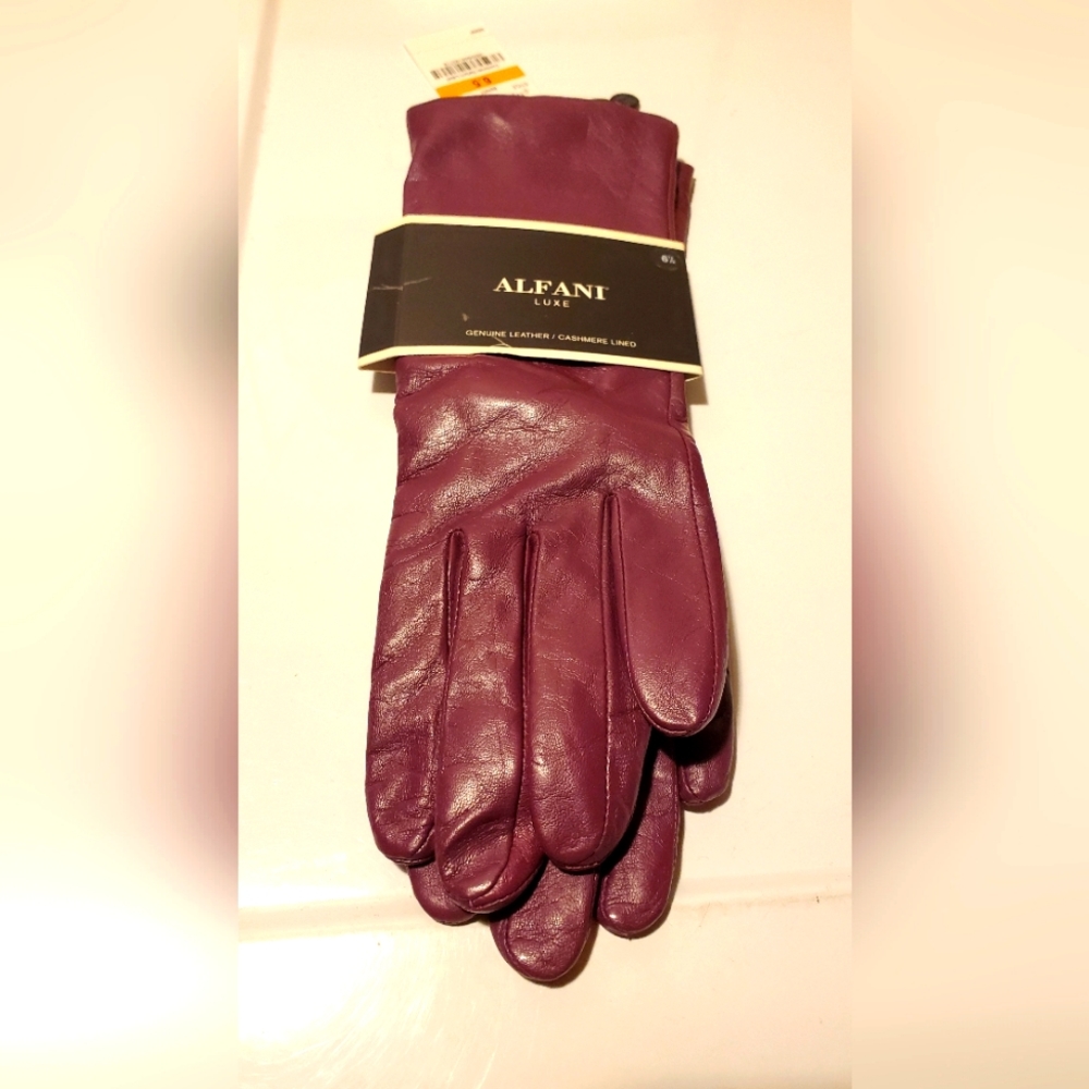 NWT Alfani Luxe Genuine Leather / Cashmere Lined